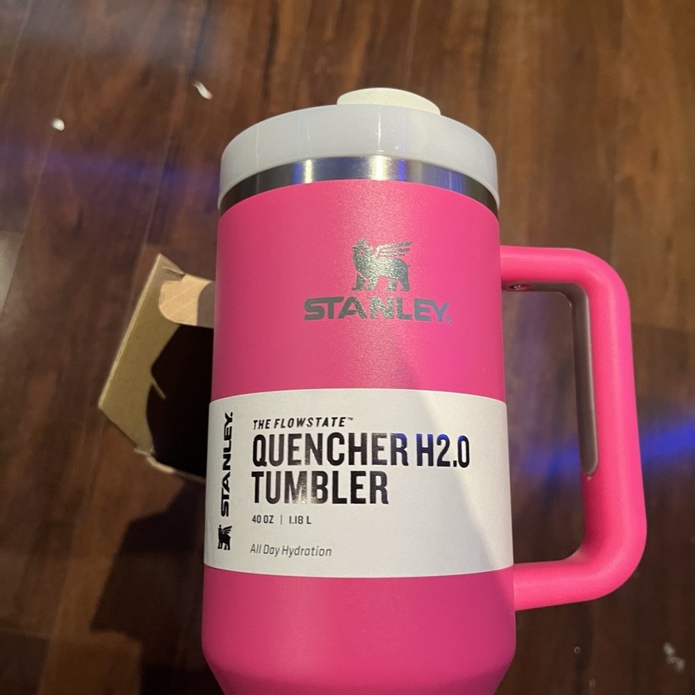 Stanley Pink FlowState Quencher Tumbler